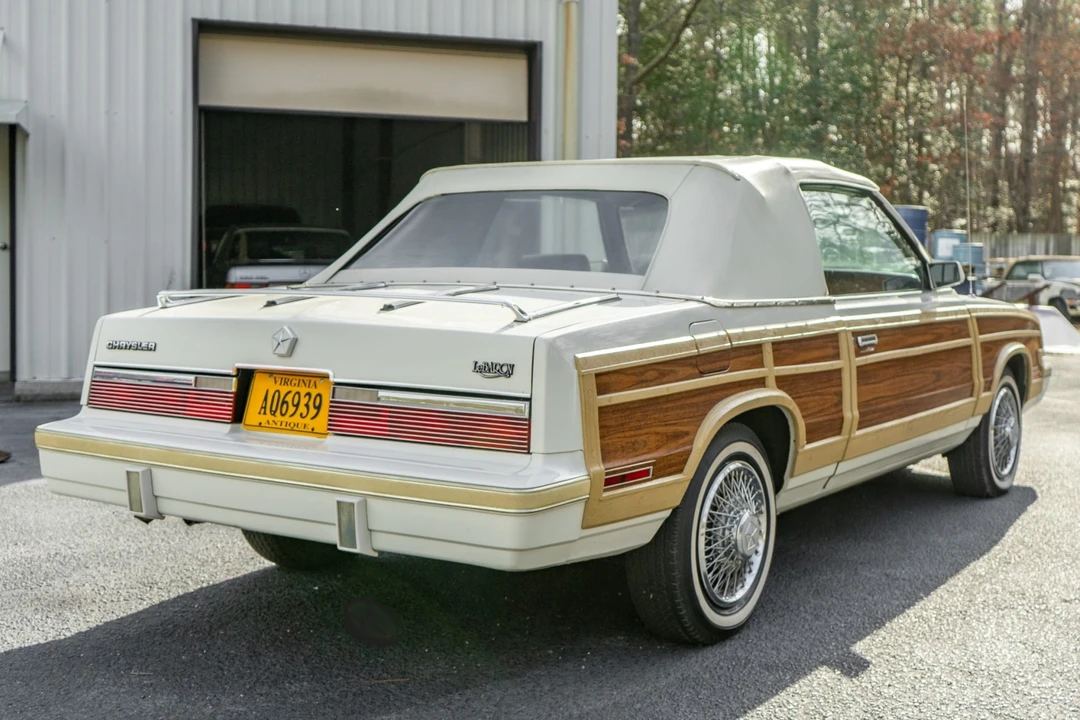 1983 Chrysler LeBaron - Image 9 of 31