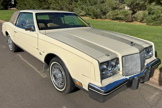 1984 Buick Riviera Coupe