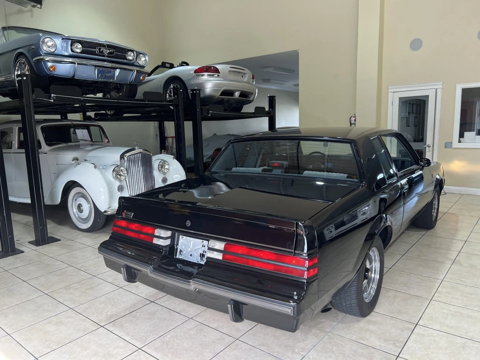 1987 Buick Grand National - Image 22 of 31