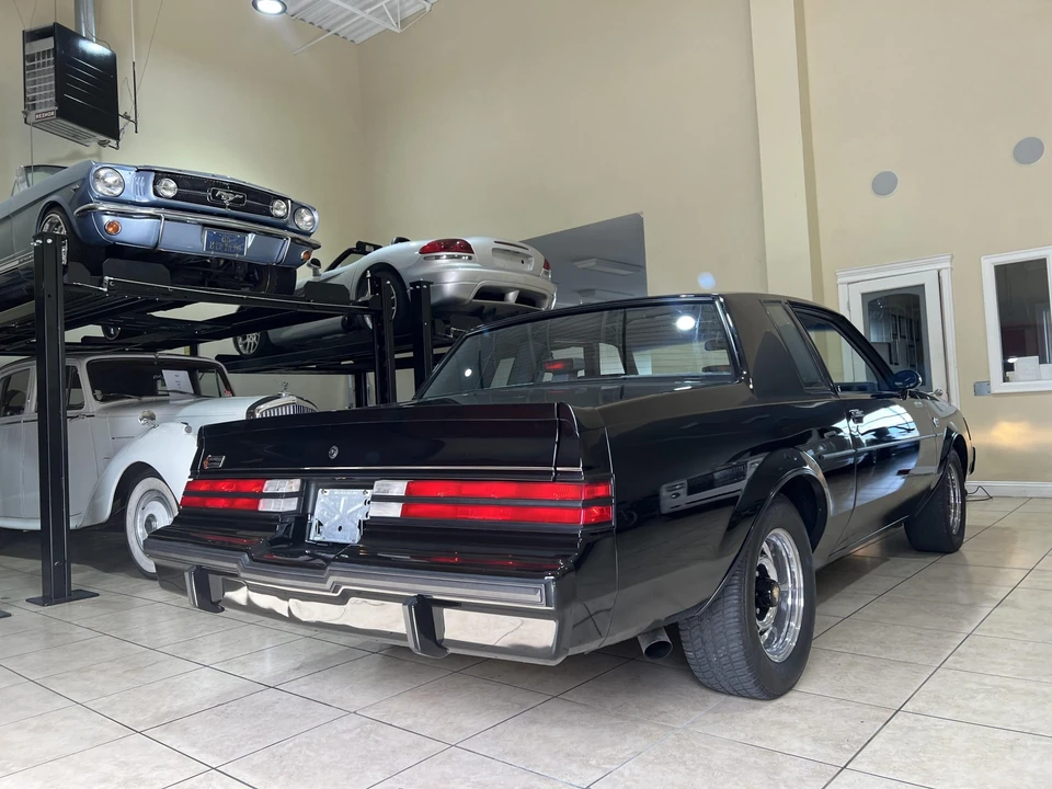 1987 Buick Grand National - Image 23 of 31