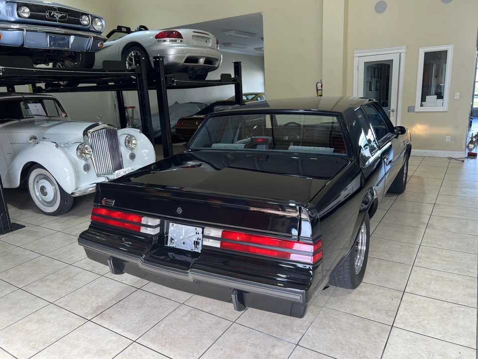 1987 Buick Grand National - Image 21 of 31
