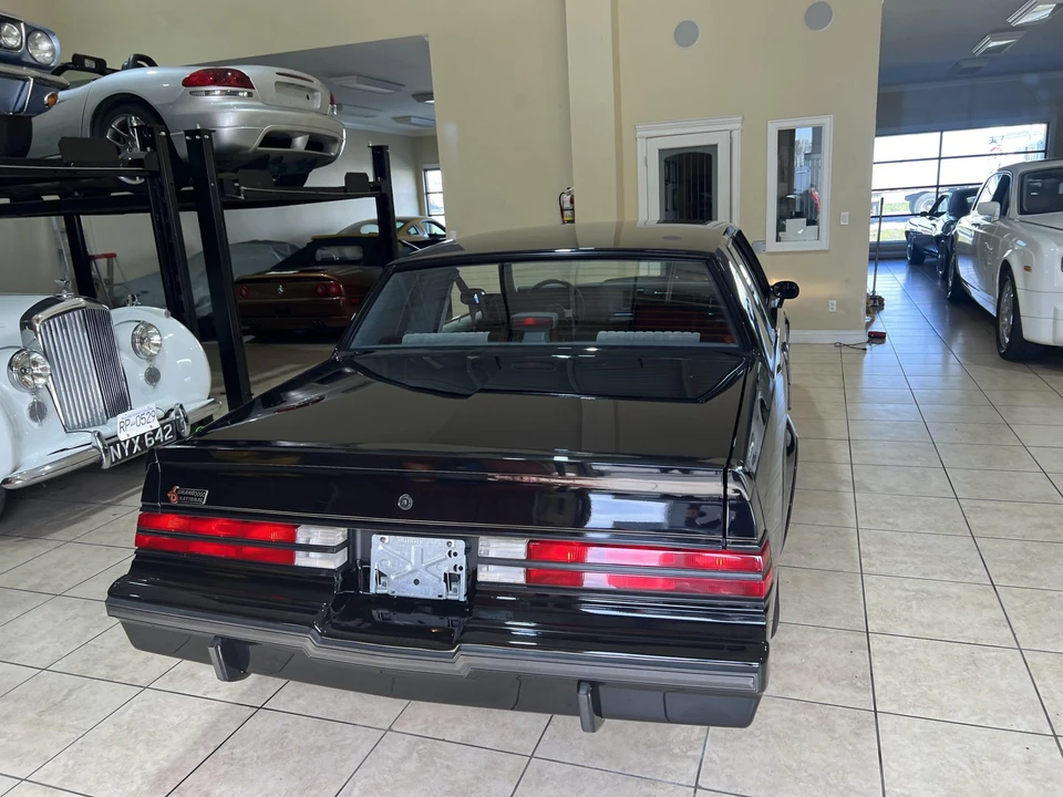 1987 Buick Grand National - Image 20 of 31