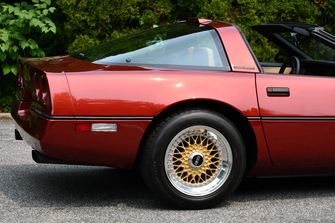 1987 Chevrolet Corvette Callaway - Image 21 of 31