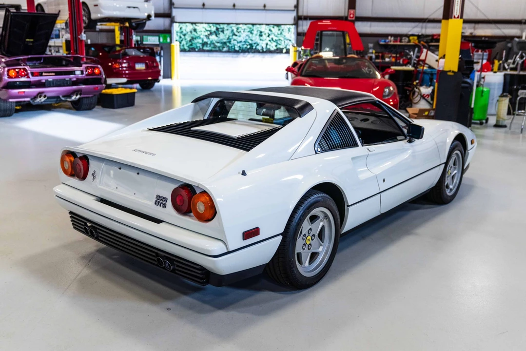 1987 Ferrari 328 GTS - Image 29 of 31