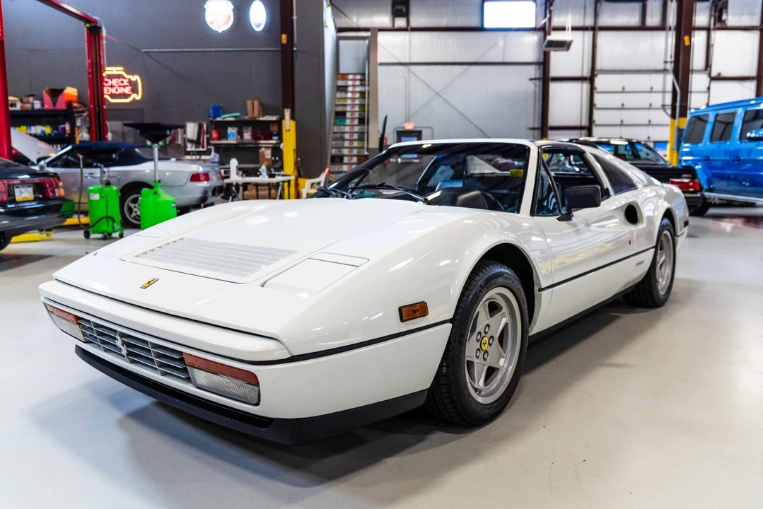 1987 Ferrari 328 GTS - Image 4 of 31
