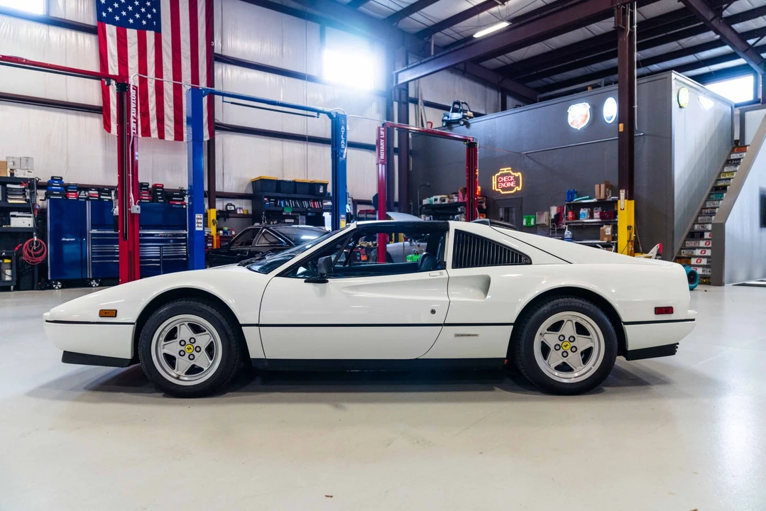 1987 Ferrari 328 GTS - Image 6 of 31