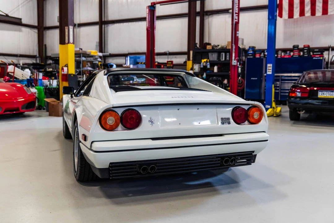 1987 Ferrari 328 GTS - Image 9 of 31