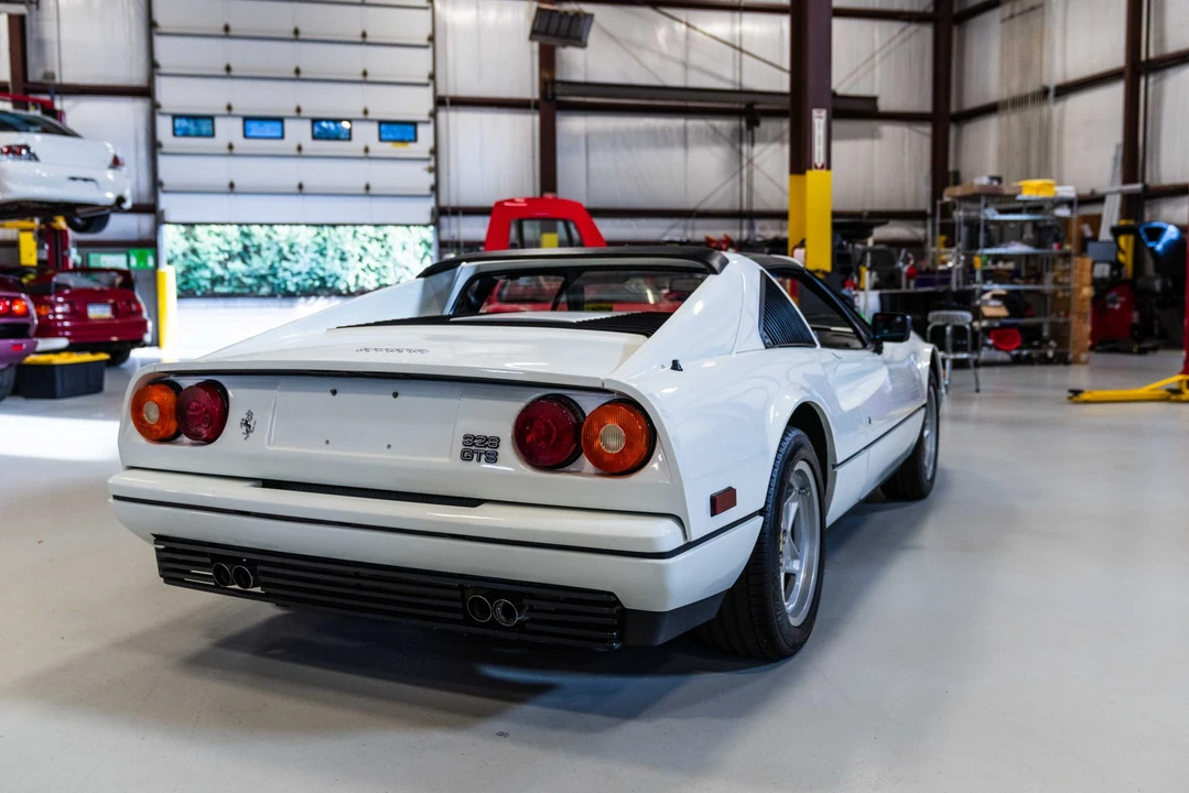 1987 Ferrari 328 GTS - Image 11 of 31