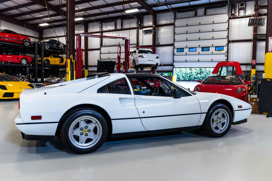 1987 Ferrari 328 GTS - Image 13 of 31