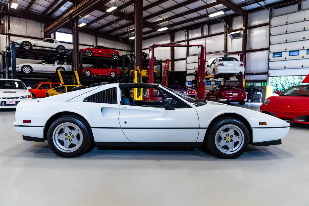 1987 Ferrari 328 GTS - Image 14 of 31
