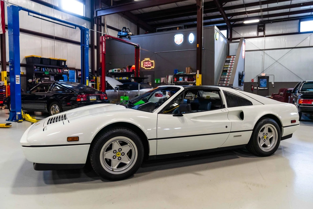 1987 Ferrari 328 GTS - Image 21 of 31