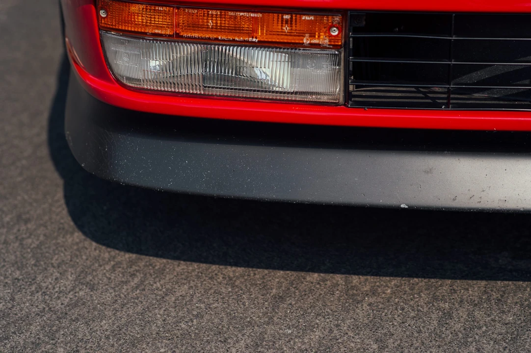 1987 Ferrari Testarossa - Image 27 of 31