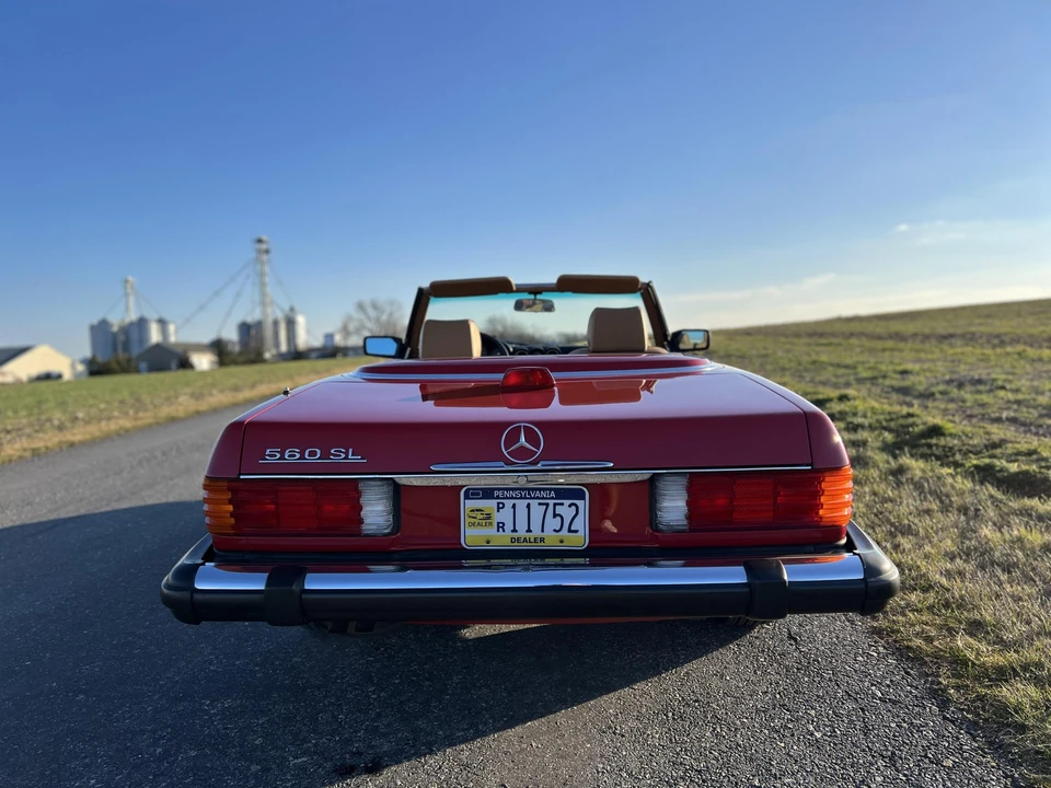 1987 Mercedes-Benz R107 SL-Class - Image 17 of 31