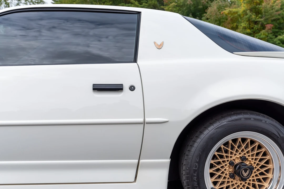 1987 Pontiac Firebird Trans Am 3rd Gen - Image 26 of 31