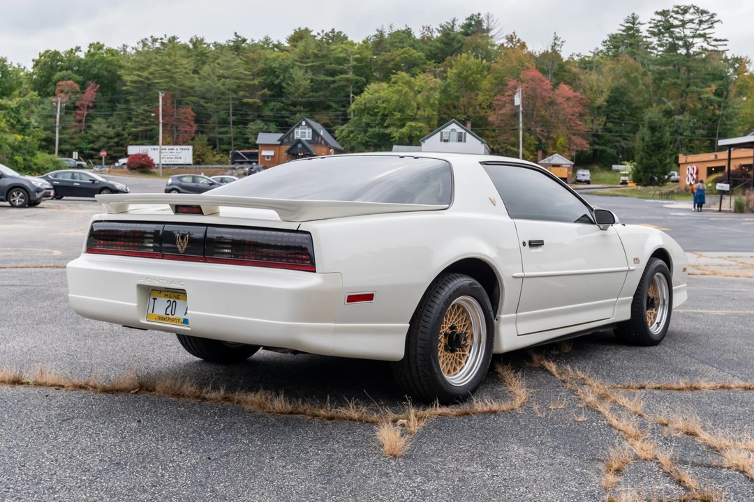 1987 Pontiac Firebird Trans Am 3rd Gen - Image 6 of 31