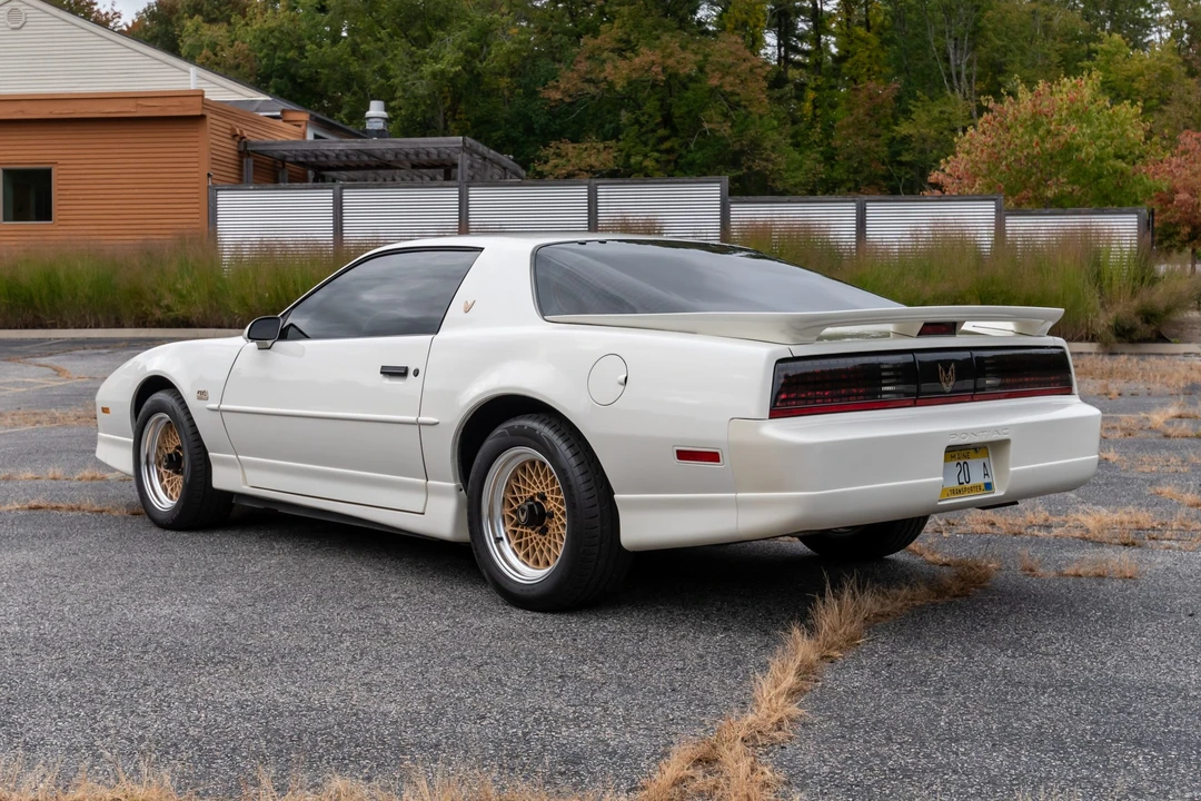 1987 Pontiac Firebird Trans Am 3rd Gen - Image 8 of 31