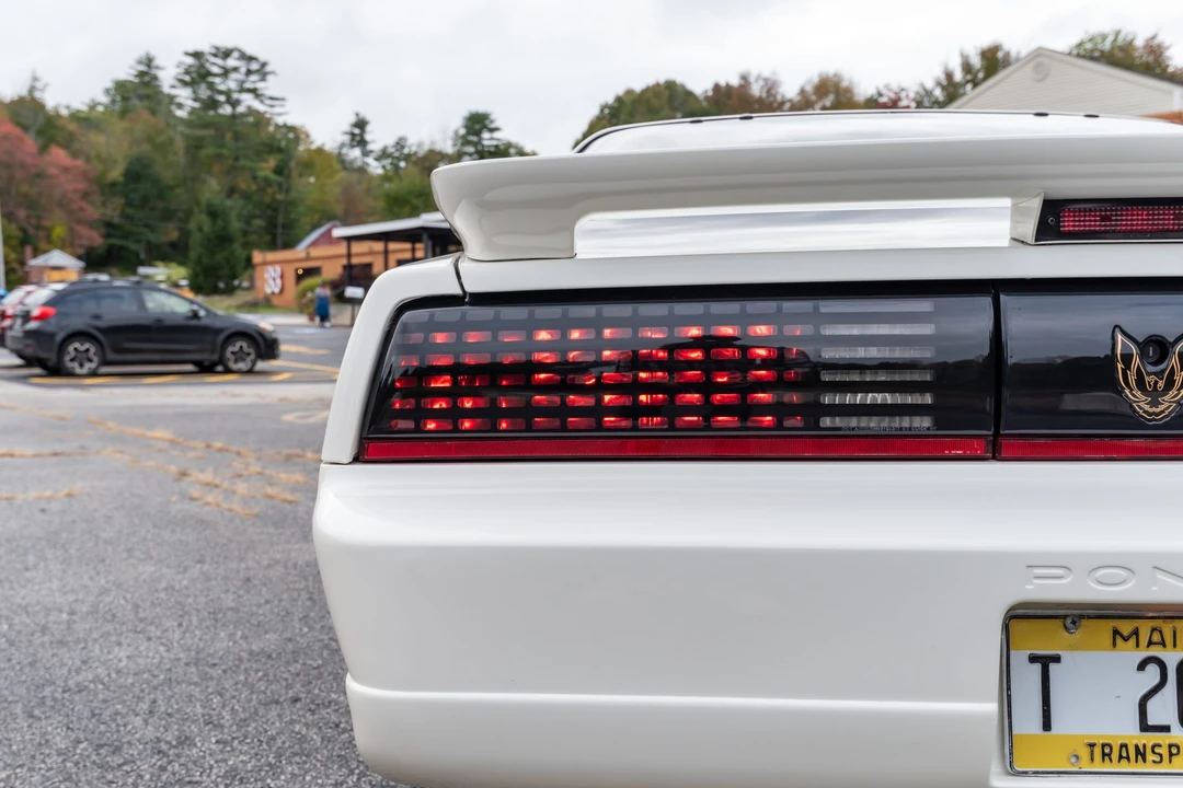 1987 Pontiac Firebird Trans Am 3rd Gen - Image 16 of 31
