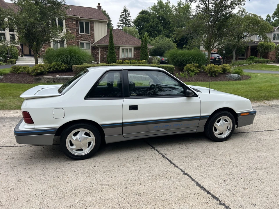 1988 Chrysler K-Car - Image 11 of 31