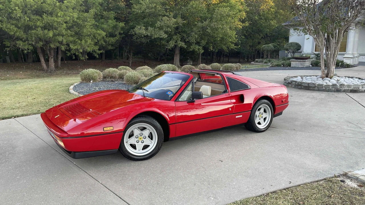 1988 Ferrari 328 GTS - Image 7 of 31