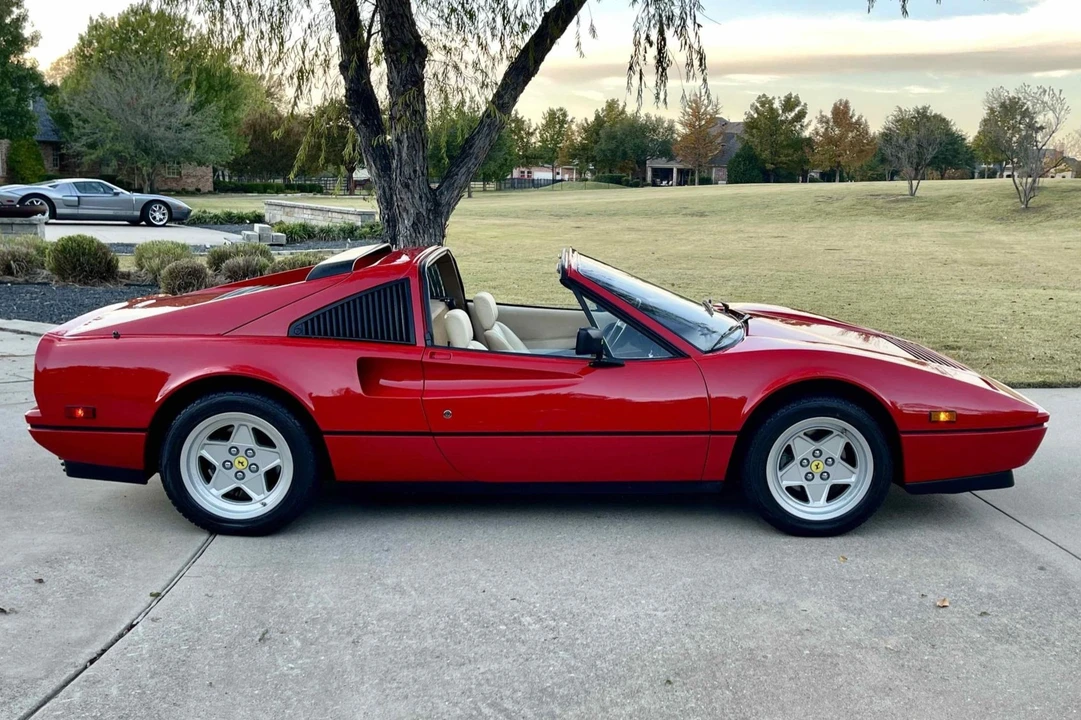 1988 Ferrari 328 GTS - Image 17 of 31
