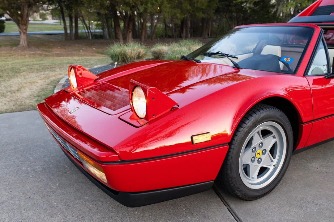1988 Ferrari 328 GTS - Image 25 of 31