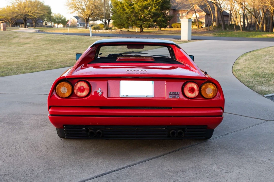 1988 Ferrari 328 GTS - Image 21 of 31