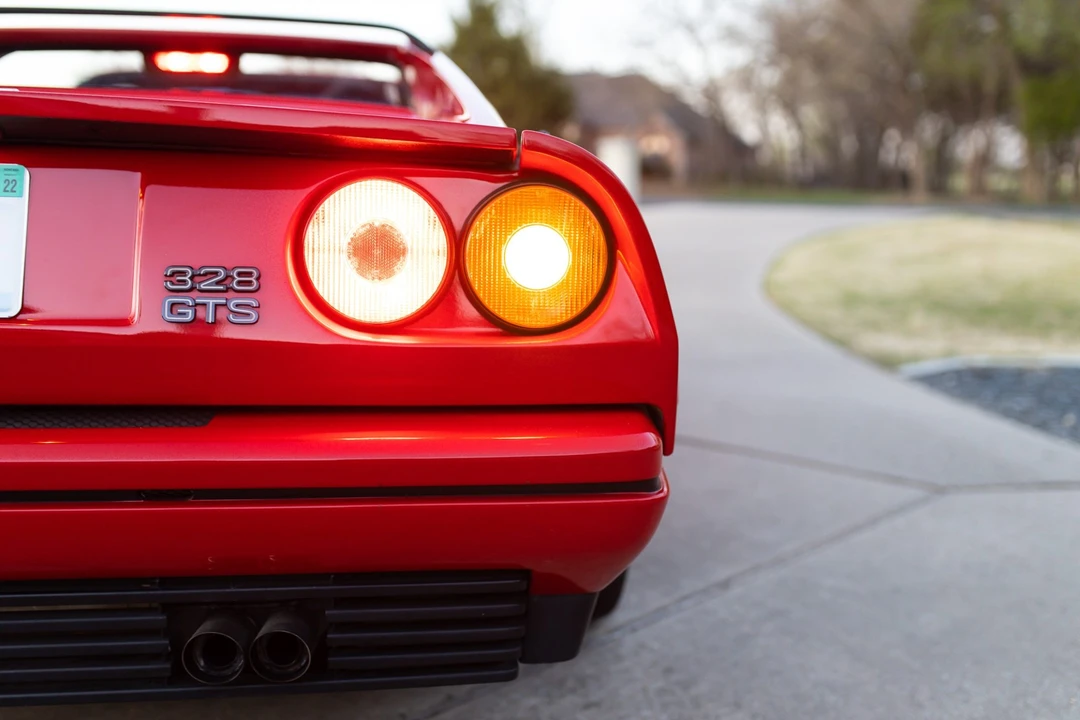 1988 Ferrari 328 GTS - Image 29 of 31