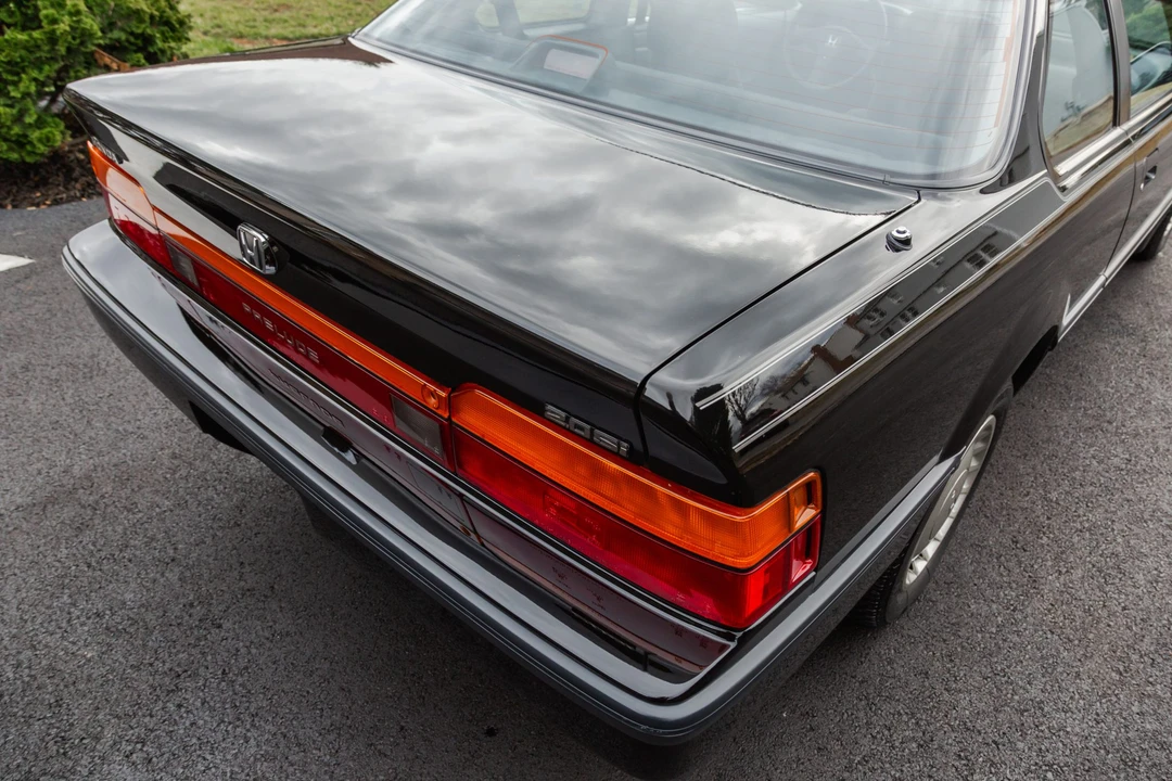 1988 Honda Prelude 3rd Gen - Image 15 of 31