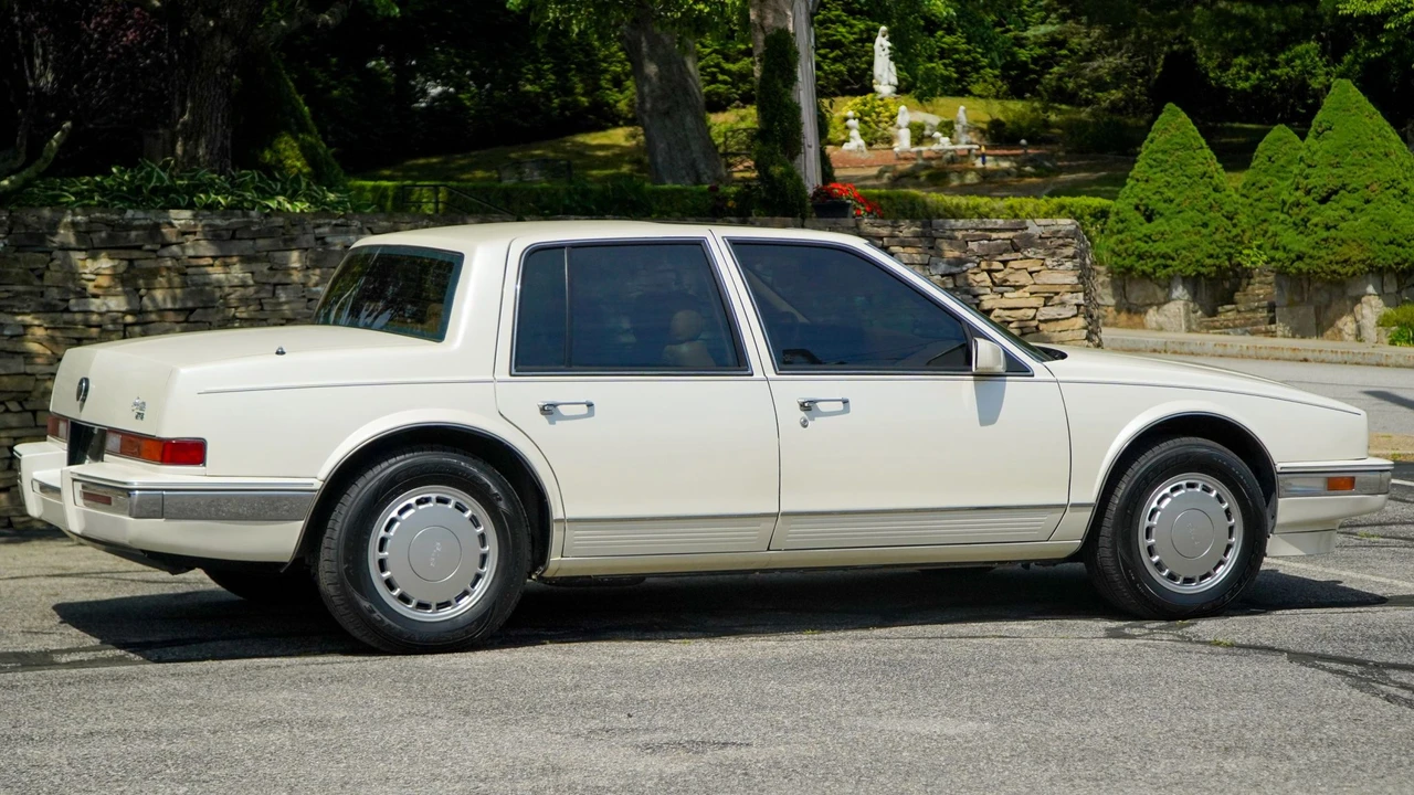 1989 Cadillac Seville - Image 19 of 31