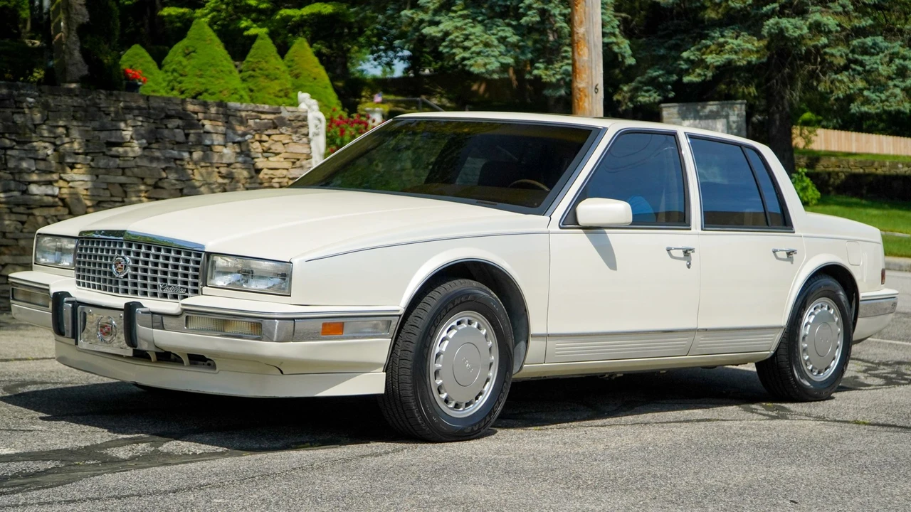 1989 Cadillac Seville - Image 3 of 31