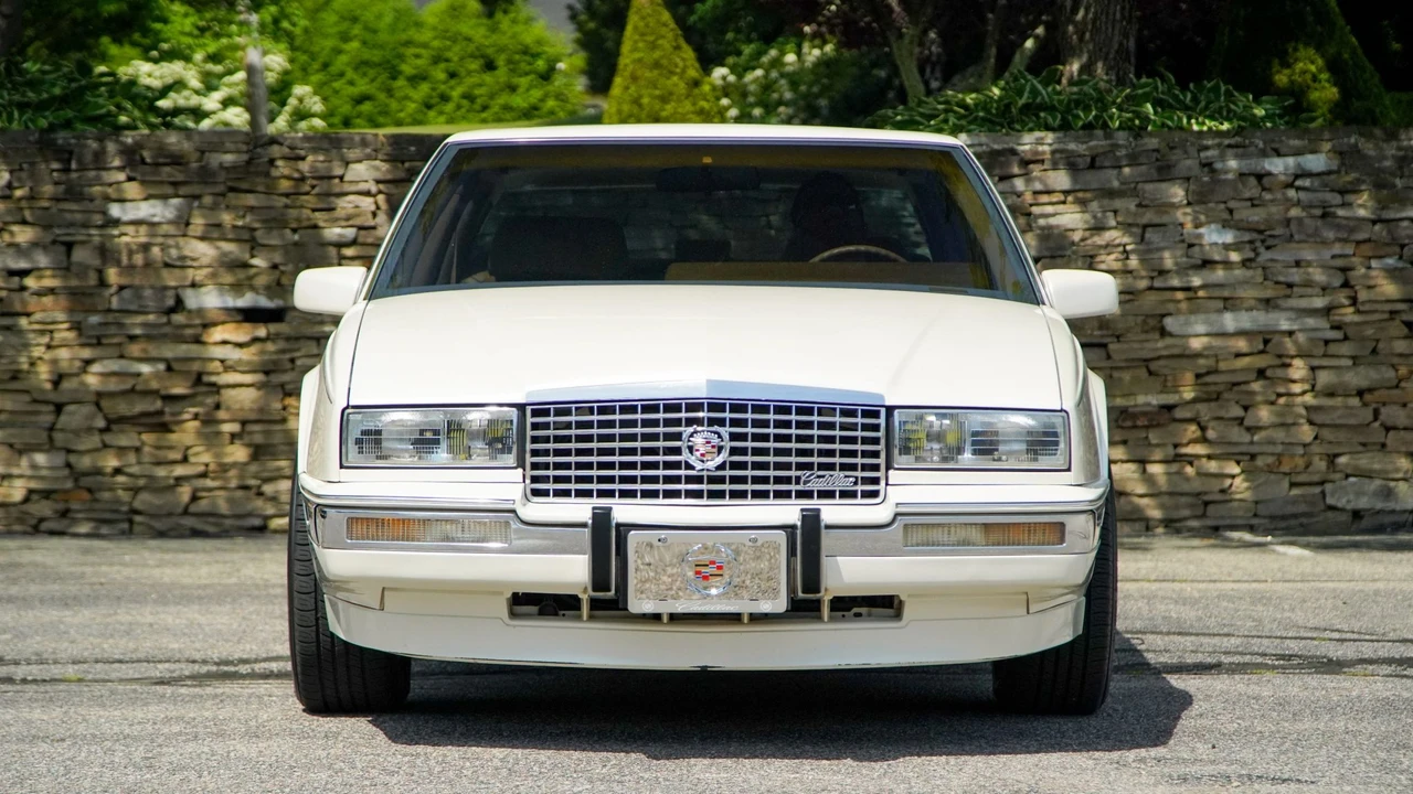 1989 Cadillac Seville - Image 27 of 31