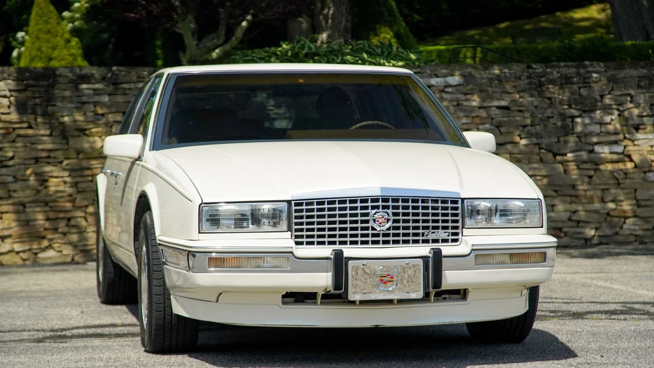 1989 Cadillac Seville - Image 26 of 31