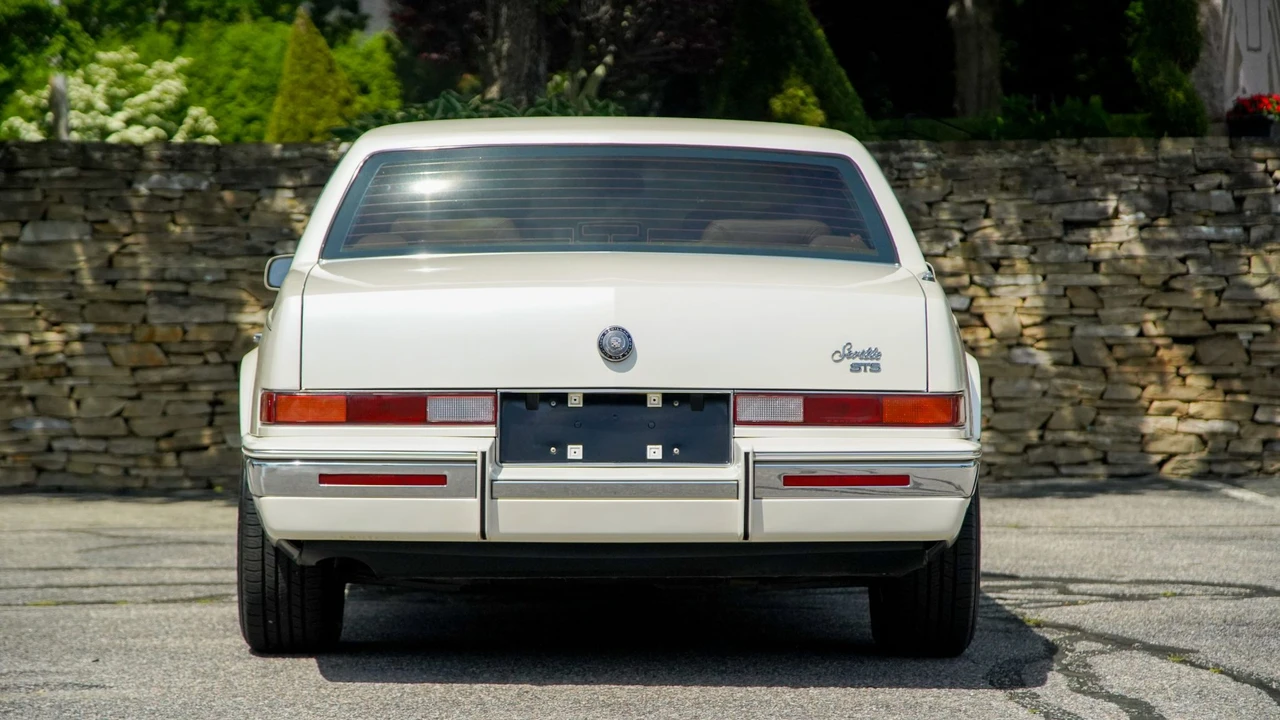 1989 Cadillac Seville - Image 13 of 31