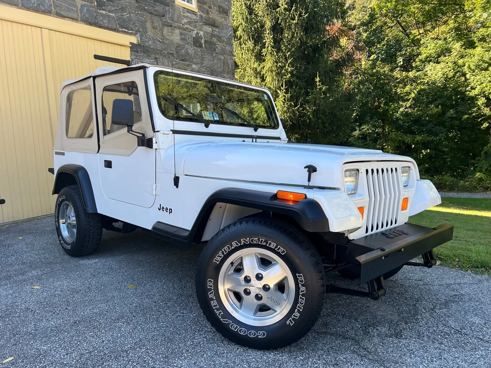 1989 Jeep YJ Wrangler - Image 7 of 31