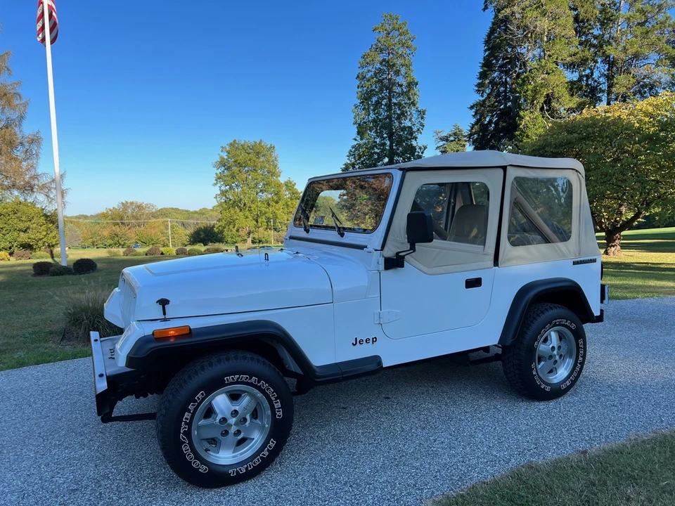1989 Jeep YJ Wrangler - Image 3 of 31