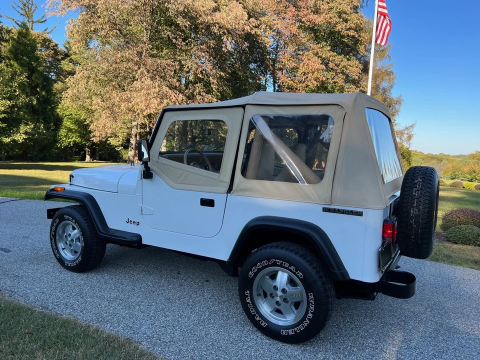 1989 Jeep YJ Wrangler - Image 15 of 31