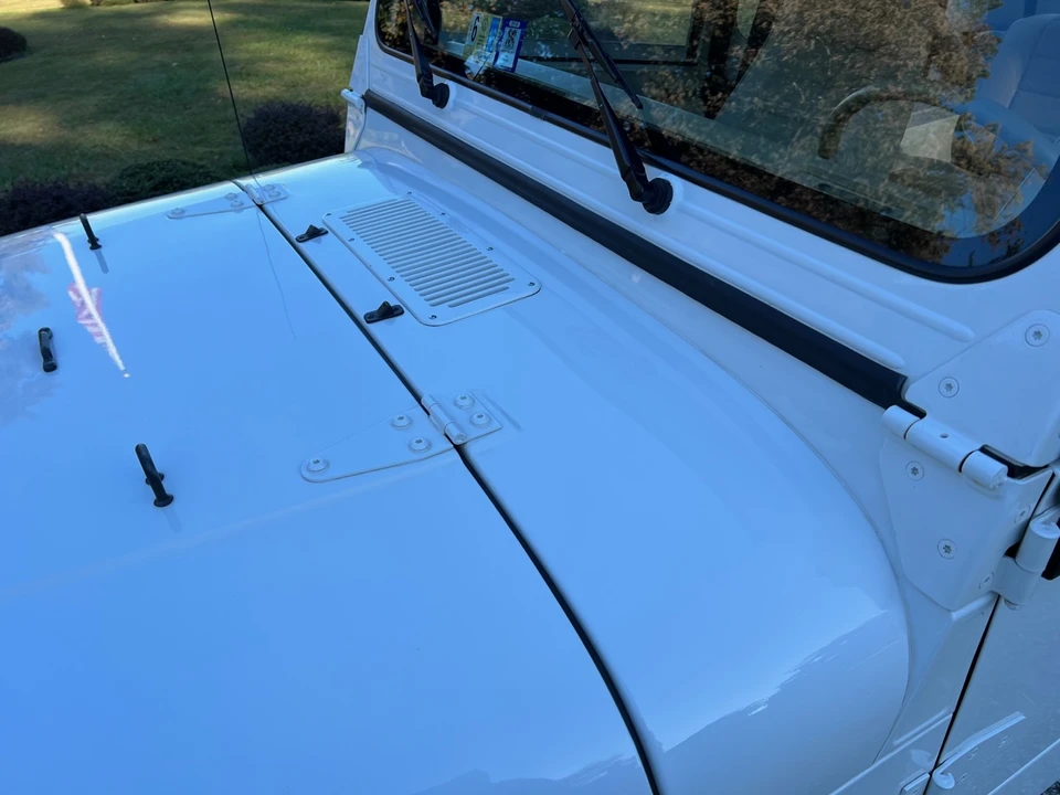 1989 Jeep YJ Wrangler - Image 19 of 31