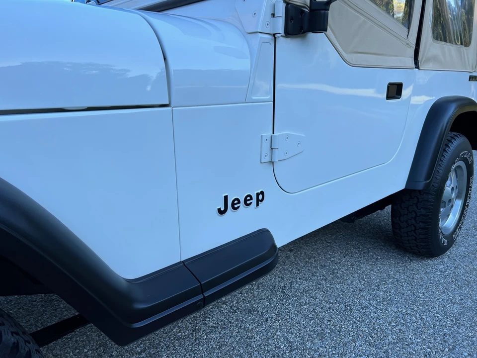 1989 Jeep YJ Wrangler - Image 26 of 31