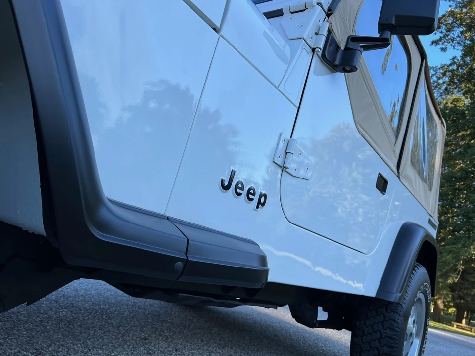 1989 Jeep YJ Wrangler - Image 27 of 31
