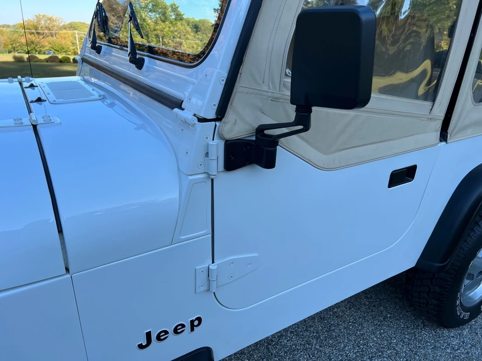 1989 Jeep YJ Wrangler - Image 28 of 31