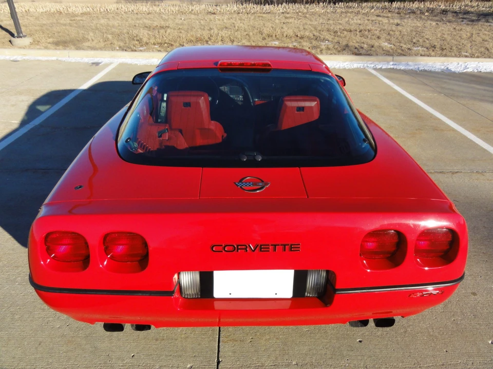 1990 Chevrolet Corvette C4 ZR1 - Image 12 of 31