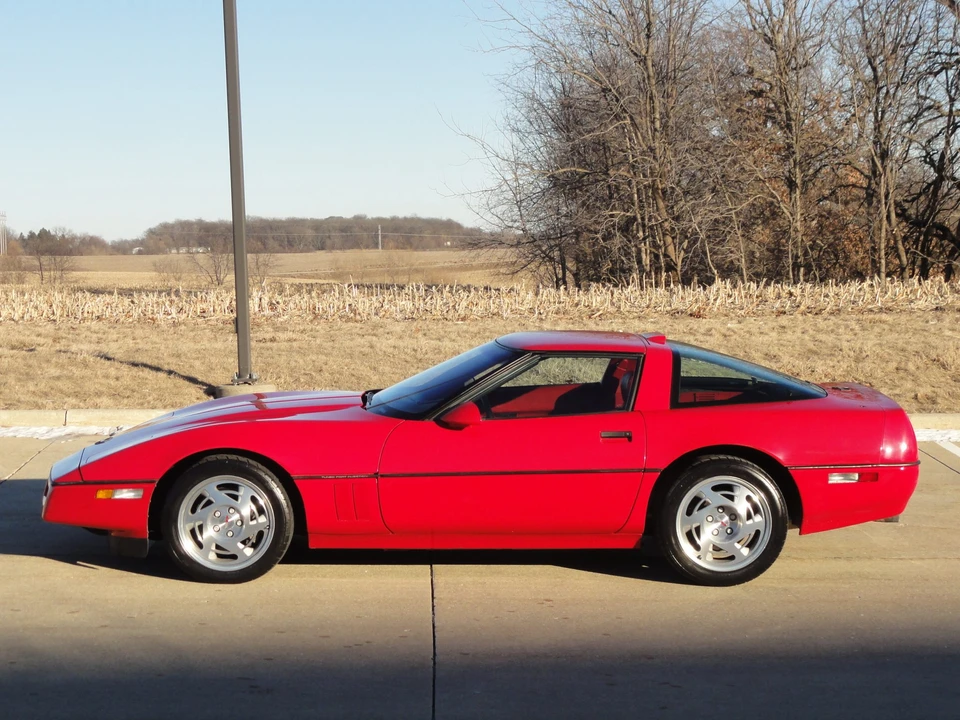 1990 Chevrolet Corvette C4 ZR1 - Image 5 of 31