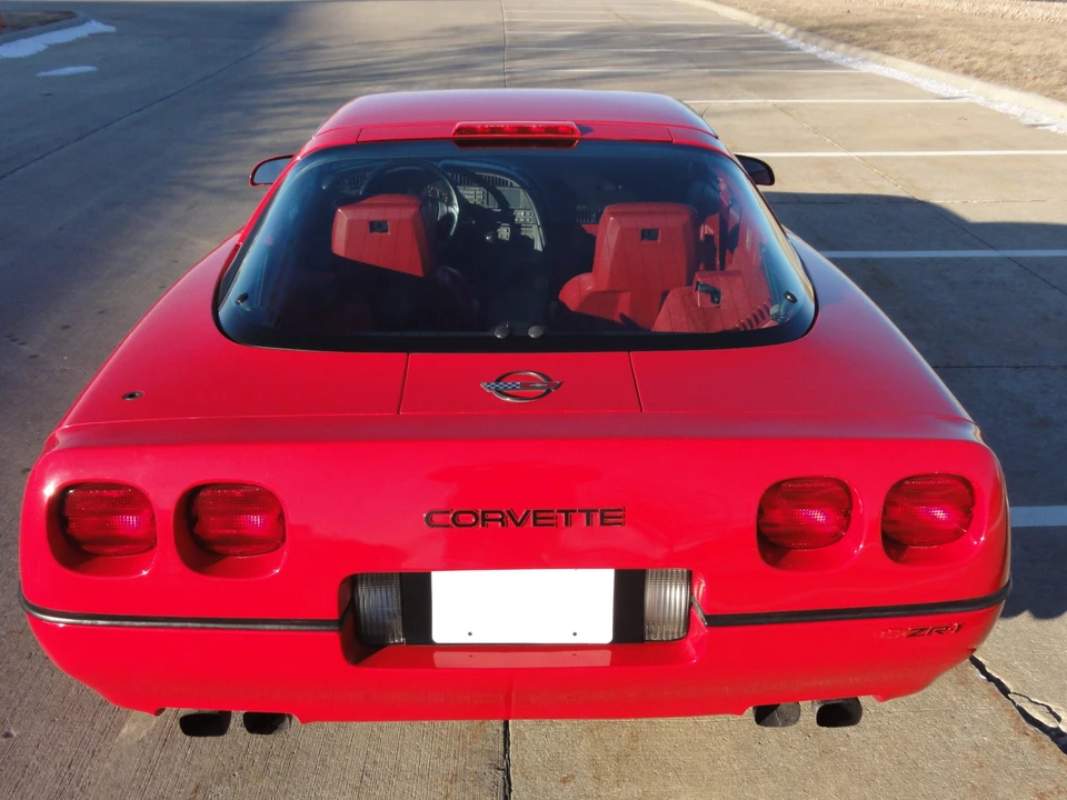 1990 Chevrolet Corvette C4 ZR1 - Image 11 of 31