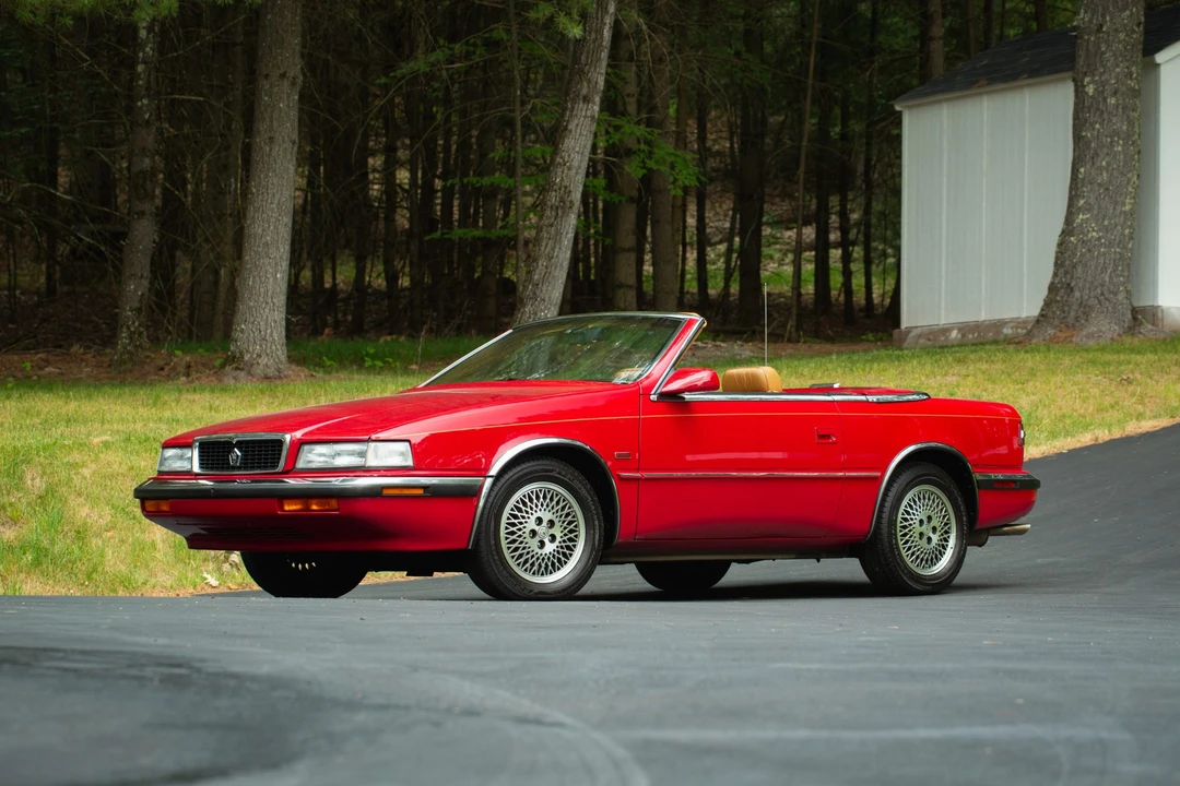 1990 Chrysler TC by Maserati - Image 4 of 31