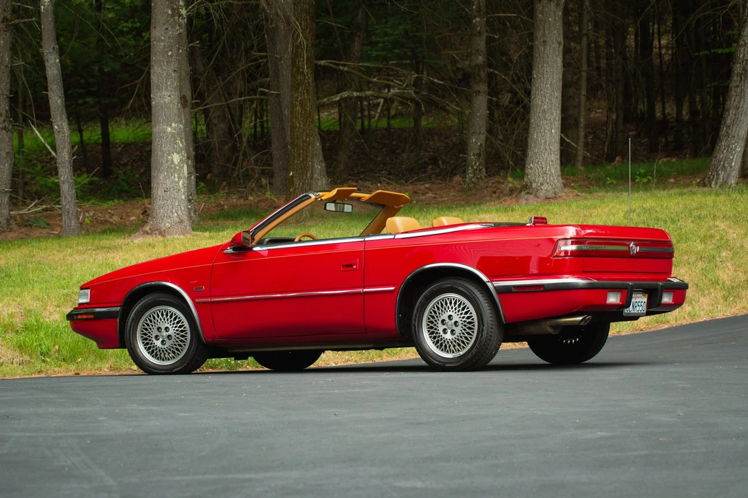 1990 Chrysler TC by Maserati - Image 6 of 31