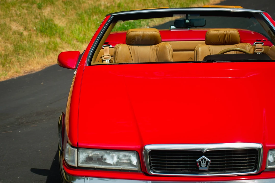 1990 Chrysler TC by Maserati - Image 19 of 31
