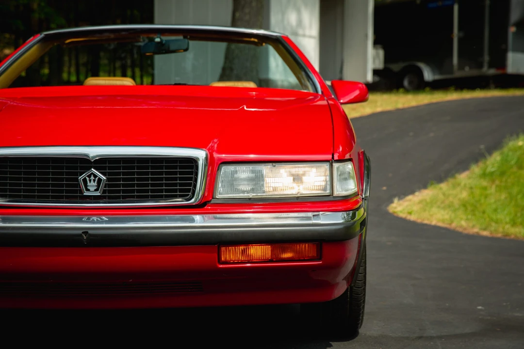 1990 Chrysler TC by Maserati - Image 21 of 31