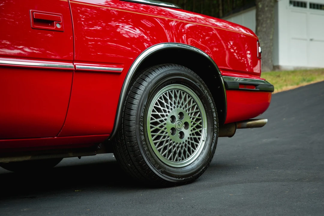 1990 Chrysler TC by Maserati - Image 30 of 31