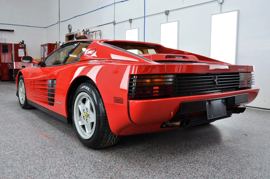 1990 Ferrari Testarossa - Image 15 of 31