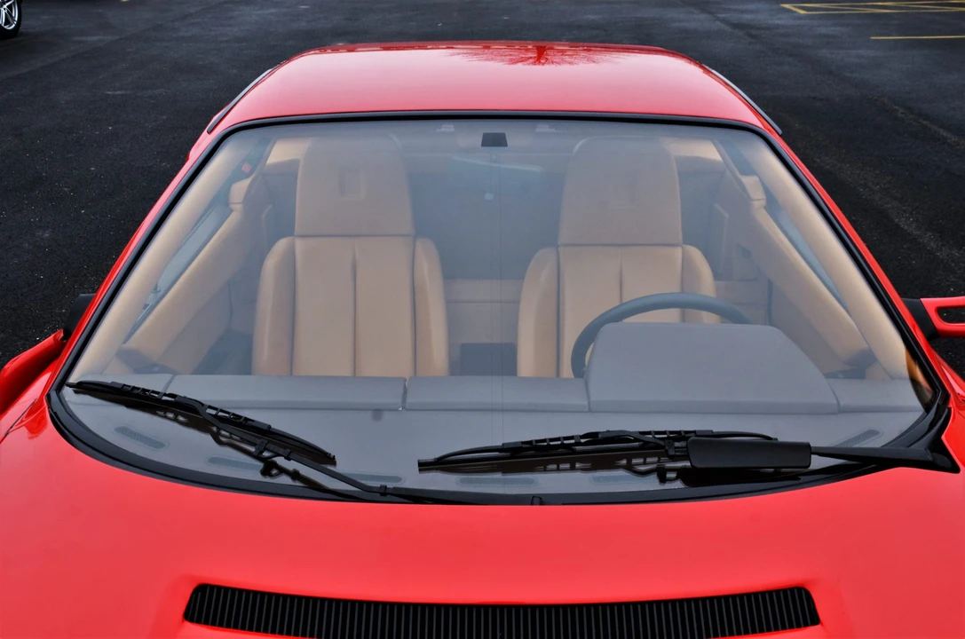 1990 Ferrari Testarossa - Image 28 of 31